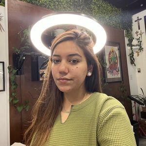 Meet your Posher, Sofia